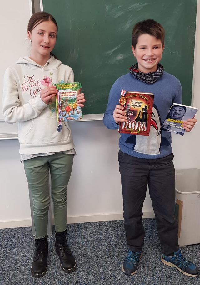 Greta Freisinger und Hennes Fischer, die Teilnehmer im Schulentscheid. Foto: Körkel